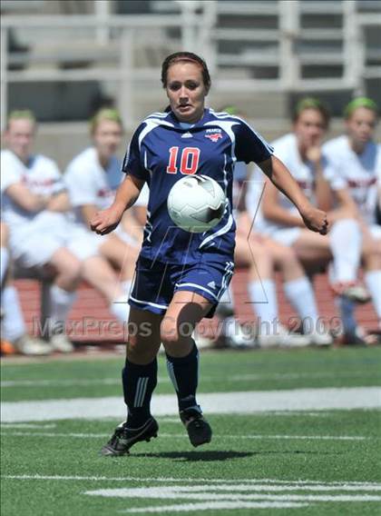 Thumbnail 3 in Wakeland vs Pearce (Class 4A, Region II semifinals) photogallery.