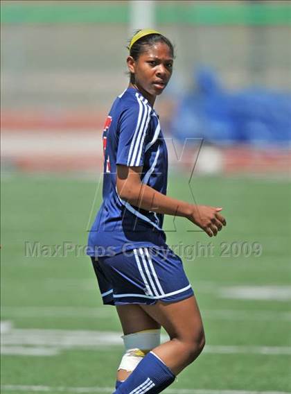 Thumbnail 3 in Wakeland vs Pearce (Class 4A, Region II semifinals) photogallery.