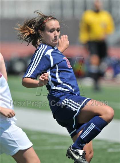 Thumbnail 2 in Wakeland vs Pearce (Class 4A, Region II semifinals) photogallery.