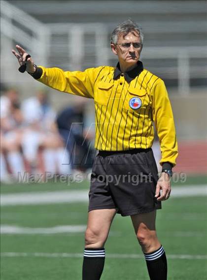 Thumbnail 1 in Wakeland vs Pearce (Class 4A, Region II semifinals) photogallery.
