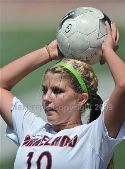 Thumbnail 2 in Wakeland vs Pearce (Class 4A, Region II semifinals) photogallery.