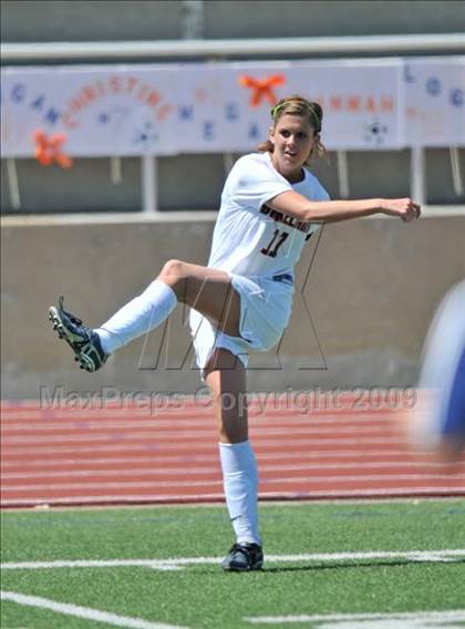 Thumbnail 3 in Wakeland vs Pearce (Class 4A, Region II semifinals) photogallery.