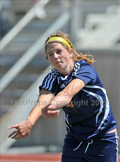 Thumbnail 1 in Wakeland vs Pearce (Class 4A, Region II semifinals) photogallery.