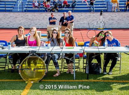Thumbnail 2 in Niskayuna vs. Syosset (NYSPHSAA Class A Semifinal) photogallery.
