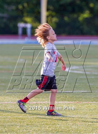 Thumbnail 2 in Niskayuna vs. Syosset (NYSPHSAA Class A Semifinal) photogallery.