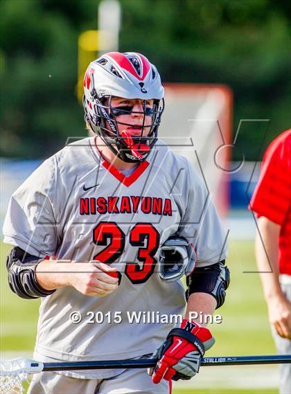 Thumbnail 1 in Niskayuna vs. Syosset (NYSPHSAA Class A Semifinal) photogallery.