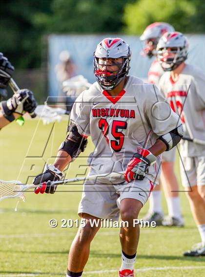 Thumbnail 2 in Niskayuna vs. Syosset (NYSPHSAA Class A Semifinal) photogallery.