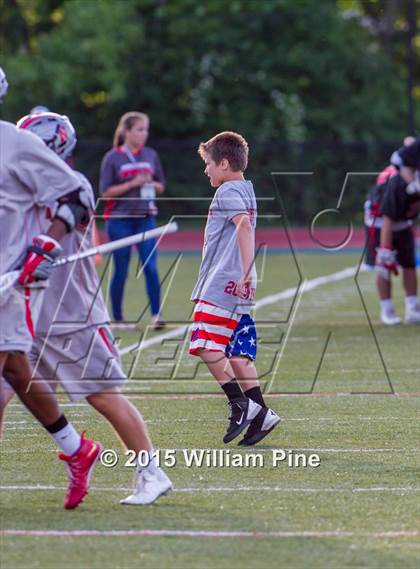 Thumbnail 1 in Niskayuna vs. Syosset (NYSPHSAA Class A Semifinal) photogallery.