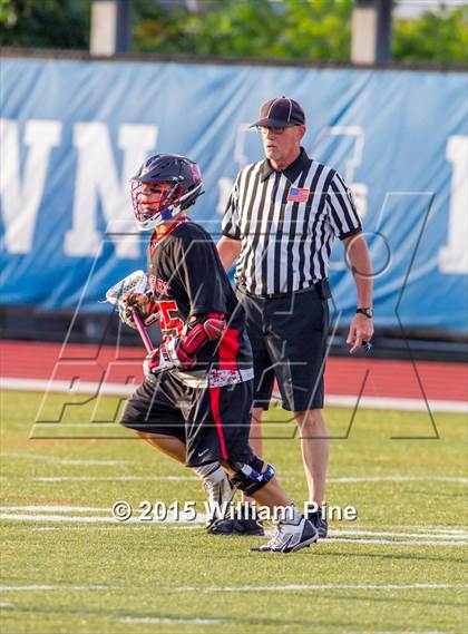 Thumbnail 2 in Niskayuna vs. Syosset (NYSPHSAA Class A Semifinal) photogallery.