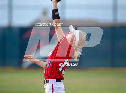 Thumbnail 2 in Great Oak vs. San Clemente (CIF SS D1 Playoffs) photogallery.