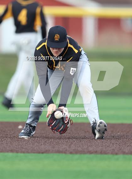 Thumbnail 3 in McQuaid Jesuit @ Canisius photogallery.