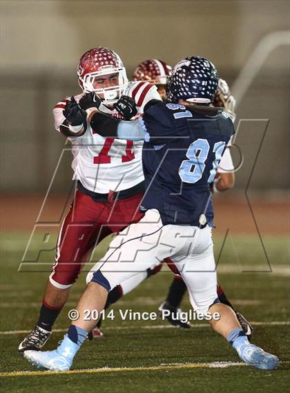 Thumbnail 1 in La Serna vs. Crescenta Valley (CIF SS Playoff Semi-Final) photogallery.