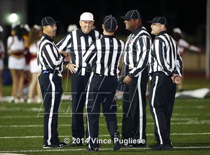 Thumbnail 1 in La Serna vs. Crescenta Valley (CIF SS Playoff Semi-Final) photogallery.