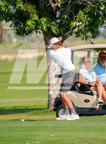 Thumbnail 1 in Jeffco League Match @ Applewood Golf Course photogallery.