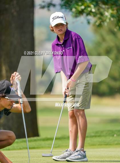 Thumbnail 2 in Jeffco League Match @ Applewood Golf Course photogallery.