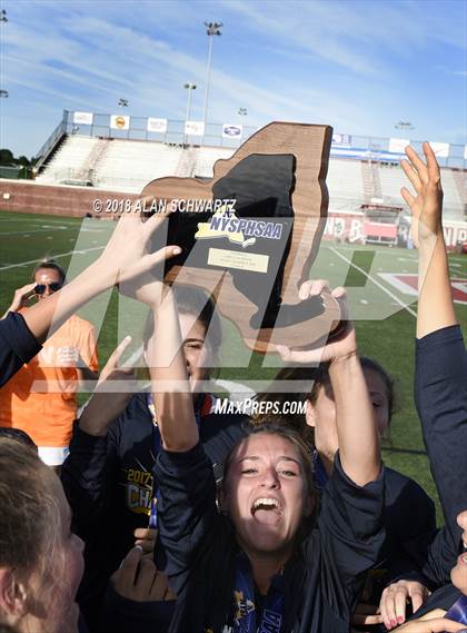 Thumbnail 2 in Brighton vs. Manhasset (NYSPHSAA Class B Final) photogallery.