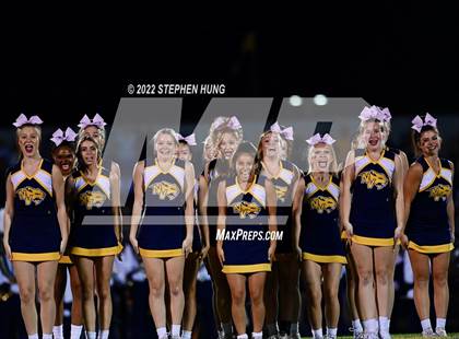 Thumbnail 3 in Neuqua Valley photogallery.