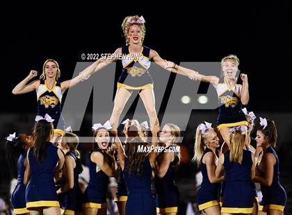 Thumbnail 2 in Neuqua Valley photogallery.
