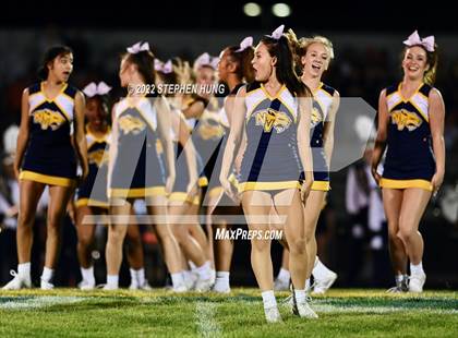 Thumbnail 3 in Neuqua Valley photogallery.