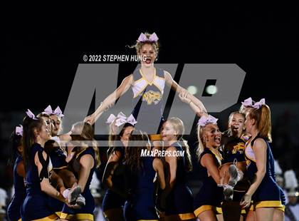Thumbnail 2 in Neuqua Valley photogallery.