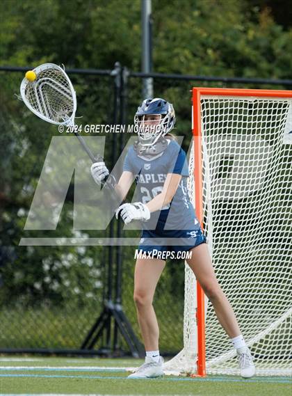 Thumbnail 2 in Staples vs. Wilton photogallery.