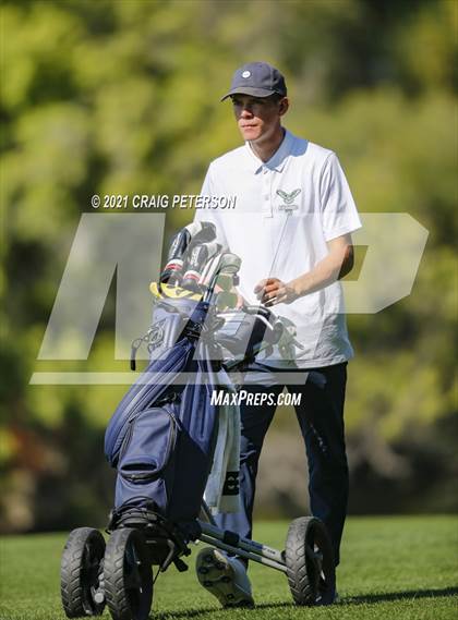 Thumbnail 3 in Utah 4A Region 11 Boys Golf Meet photogallery.