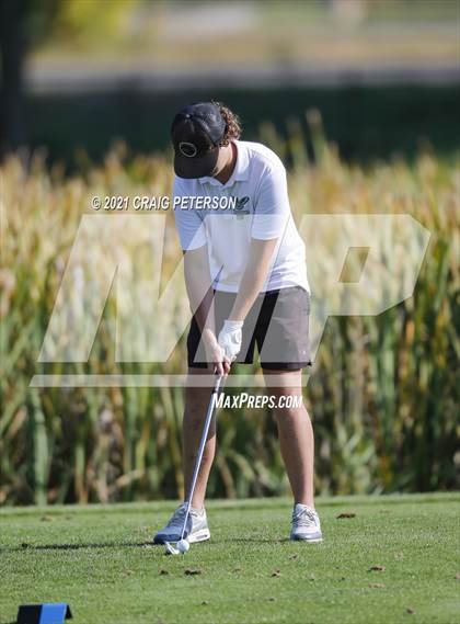 Thumbnail 2 in Utah 4A Region 11 Boys Golf Meet photogallery.