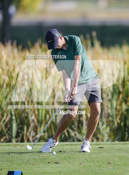 Thumbnail 2 in Utah 4A Region 11 Boys Golf Meet photogallery.