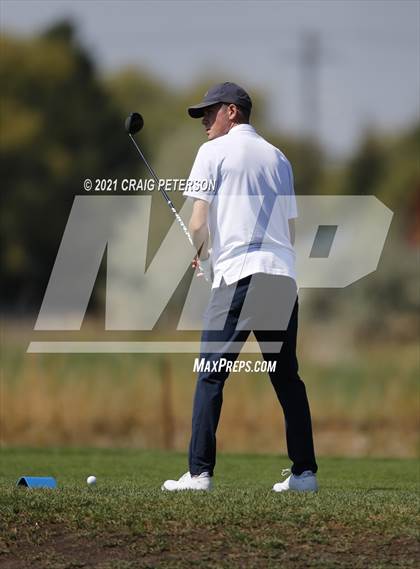 Thumbnail 1 in Utah 4A Region 11 Boys Golf Meet photogallery.