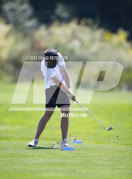 Thumbnail 3 in Utah 4A Region 11 Boys Golf Meet photogallery.