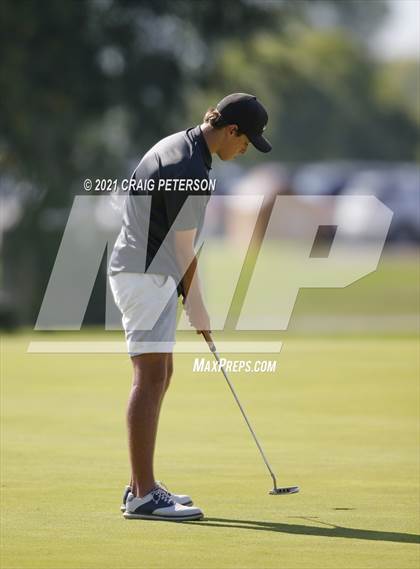 Thumbnail 1 in Utah 4A Region 11 Boys Golf Meet photogallery.