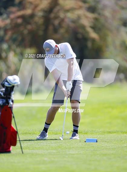 Thumbnail 1 in Utah 4A Region 11 Boys Golf Meet photogallery.