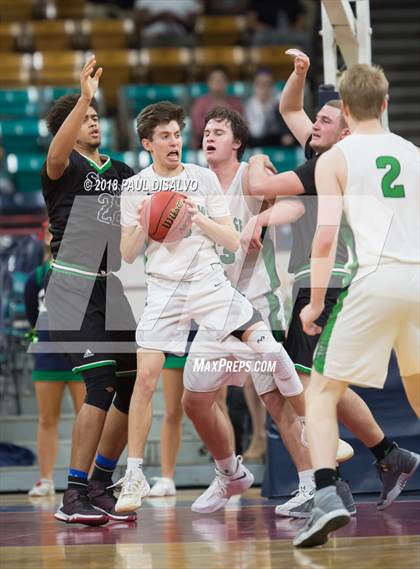 Thumbnail 1 in ThunderRidge vs. Doherty (CHSAA 5A Great 8) photogallery.