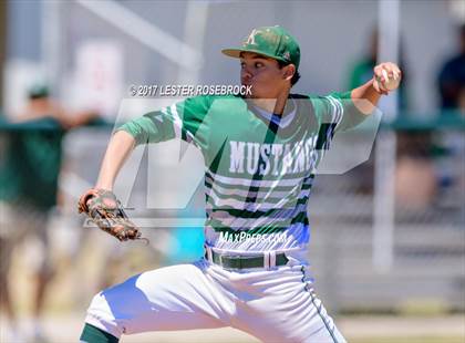 Thumbnail 1 in Harlandale @ King (UIL 5A Bi-district Playoffs) photogallery.