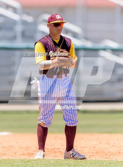 Thumbnail 2 in Harlandale @ King (UIL 5A Bi-district Playoffs) photogallery.