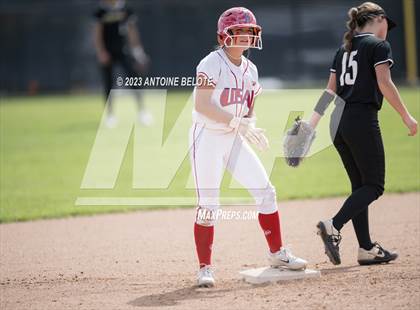 Thumbnail 1 in Los Alamitos vs. Foothill photogallery.