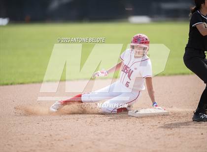 Thumbnail 1 in Los Alamitos vs. Foothill photogallery.
