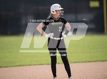 Thumbnail 1 in Los Alamitos vs. Foothill photogallery.