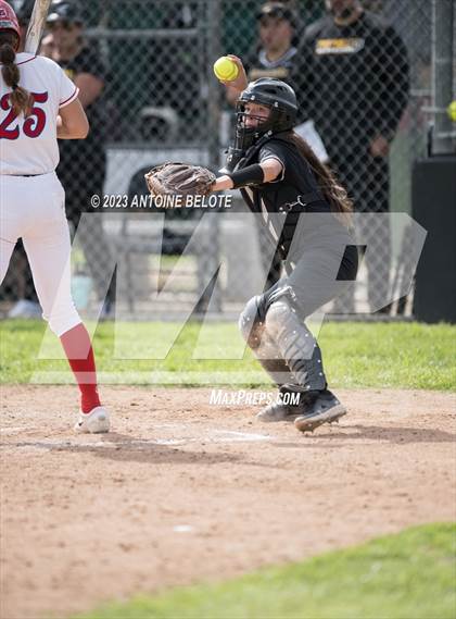 Thumbnail 1 in Los Alamitos vs. Foothill photogallery.
