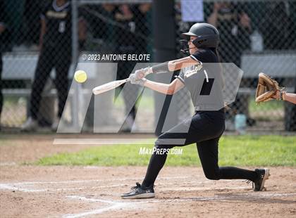 Thumbnail 2 in Los Alamitos vs. Foothill photogallery.