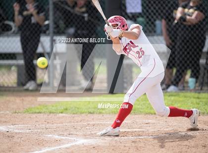 Thumbnail 3 in Los Alamitos vs. Foothill photogallery.