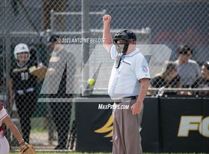 Thumbnail 3 in Los Alamitos vs. Foothill photogallery.