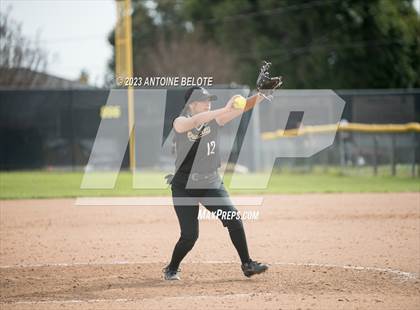 Thumbnail 2 in Los Alamitos vs. Foothill photogallery.