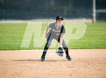 Thumbnail 1 in Los Alamitos vs. Foothill photogallery.