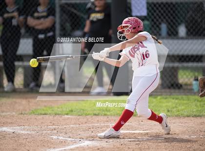 Thumbnail 1 in Los Alamitos vs. Foothill photogallery.