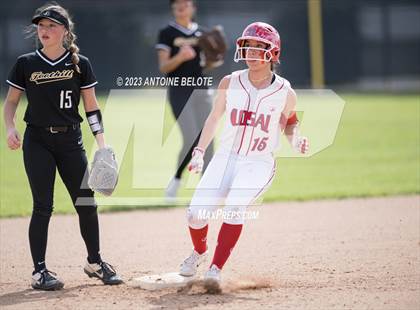 Thumbnail 1 in Los Alamitos vs. Foothill photogallery.
