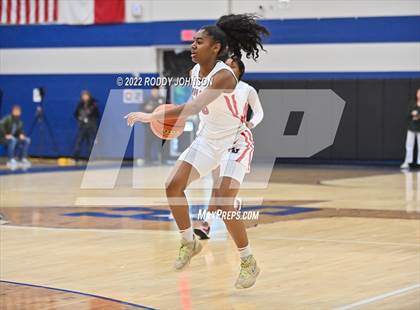 Thumbnail 2 in Cedar Park vs Hardin Jefferson (McDonald's Texas Invitational) photogallery.
