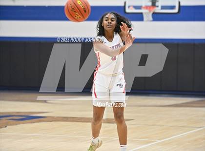 Thumbnail 2 in Cedar Park vs Hardin Jefferson (McDonald's Texas Invitational) photogallery.