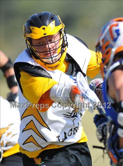 Thumbnail 2 in Bishop Gorman vs Gilbert Tiger photogallery.