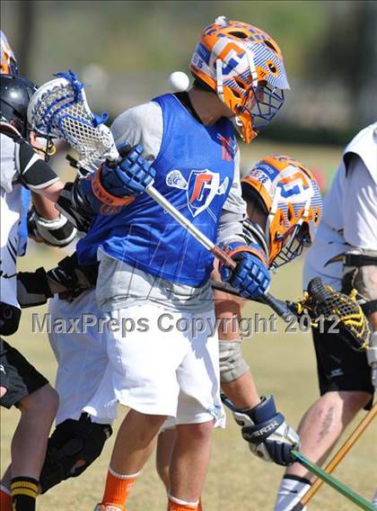 Thumbnail 2 in Bishop Gorman vs Gilbert Tiger photogallery.